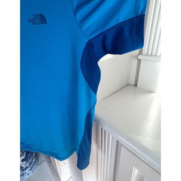 THE NORTH FACE MEN’S TECH SHIRT MEDIUM FLASHDRY BLUE SHORT SLEEVE - Picture 4 of 9